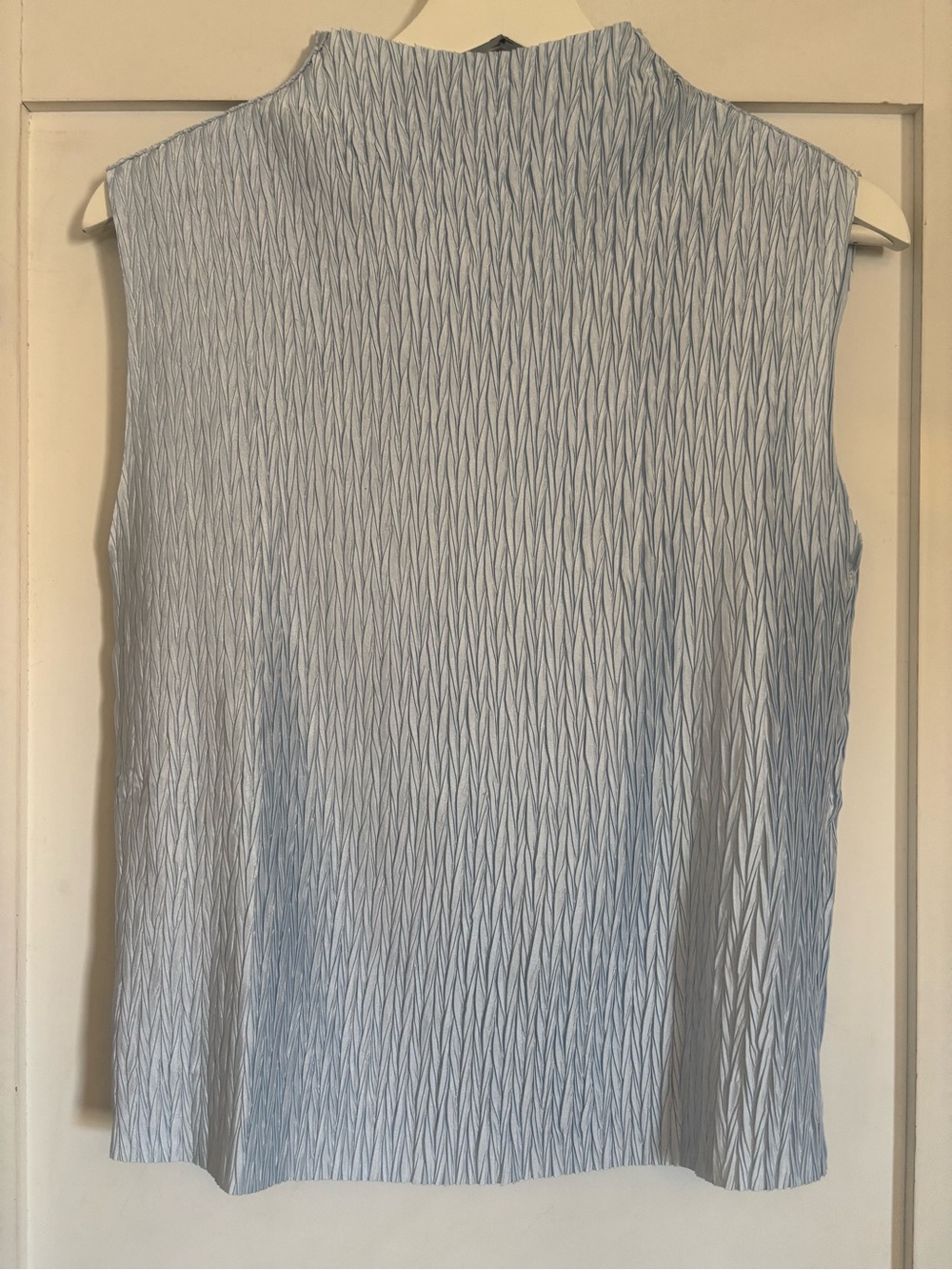 DKNY | Baby Blue Plissé Crinkle Sleeveless Top Y2K
